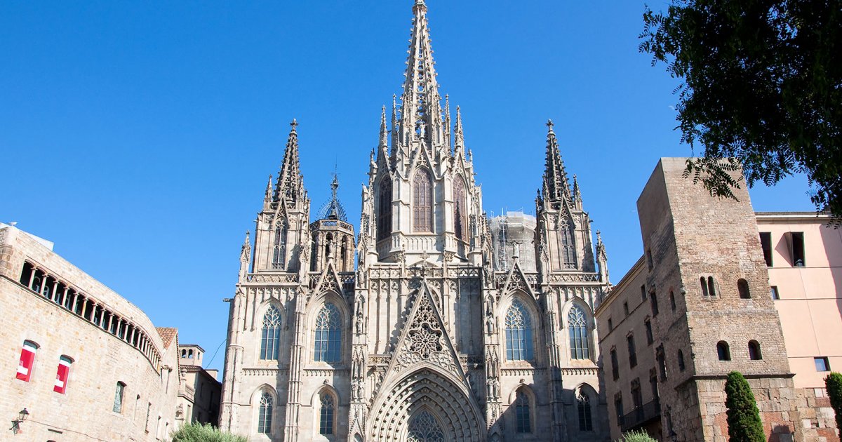 CATHEDRAL, Exterior