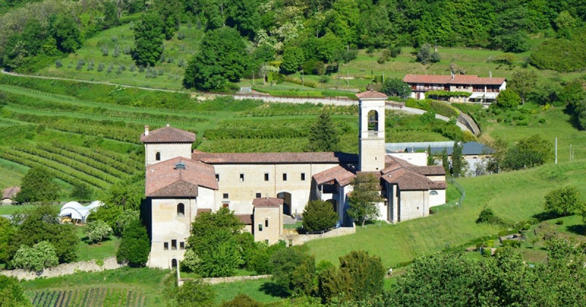 АСТИНО, История - Ai Voice