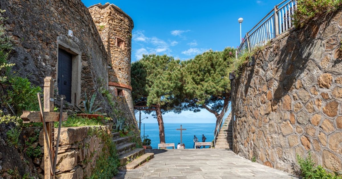 RIOMAGGIORE, Castillo - Ai Voice