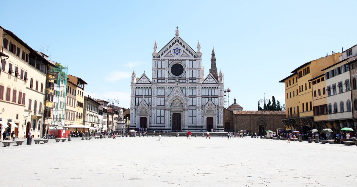 SANTA CROCE, Platz