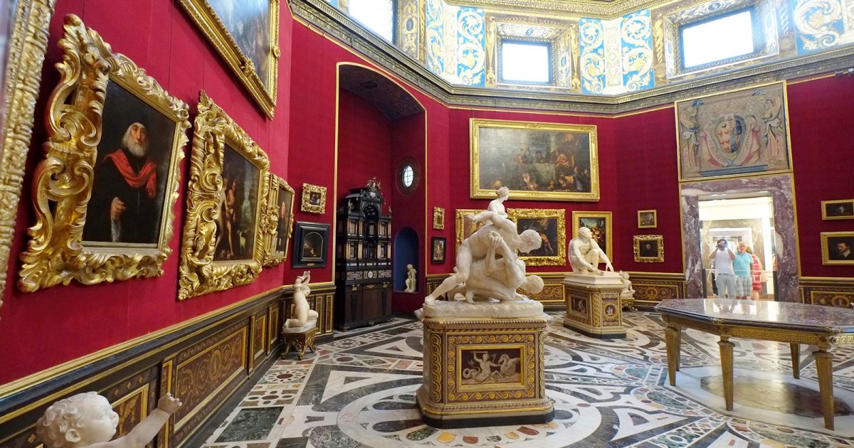 UFFIZI, Tribuna