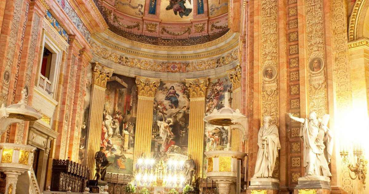 BASILIQUE DE SAINT-FRANÇOIS, Intérieur