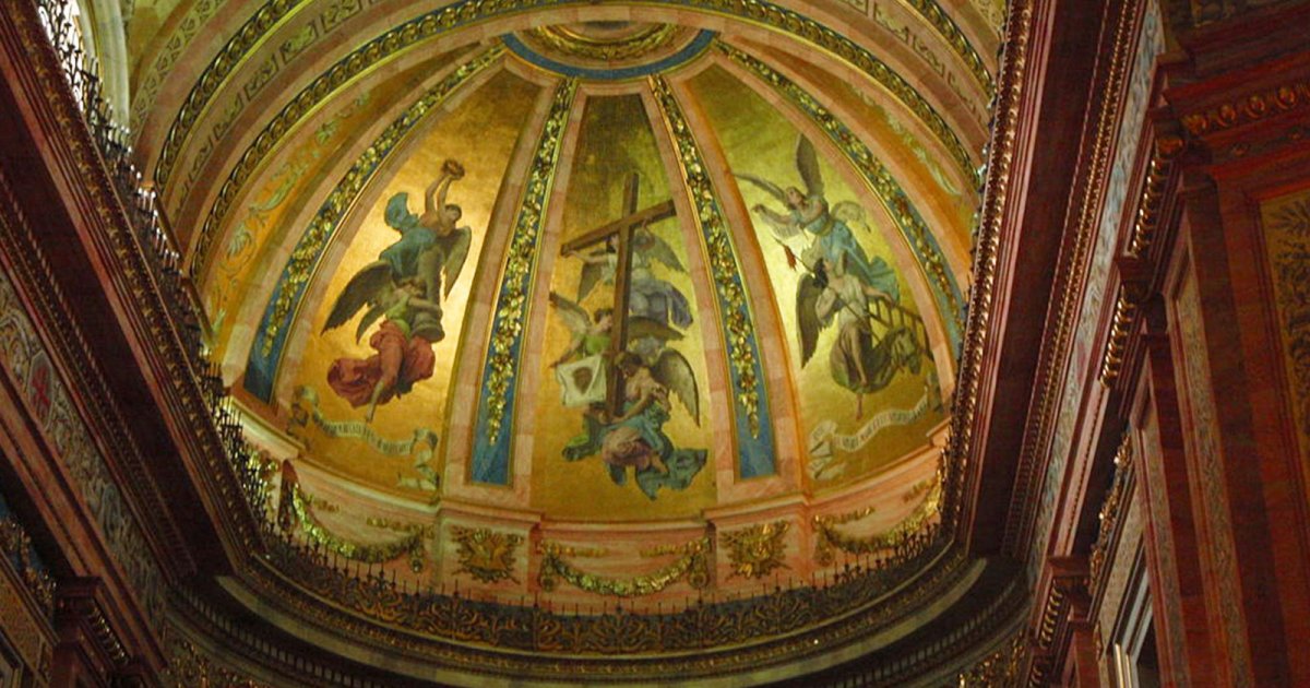 ROYAL BASILICA OF SAN FRANCISCO, Art Gallery