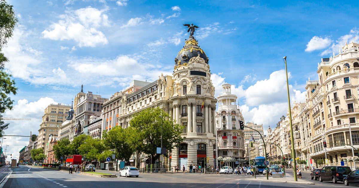 Audio guide GRAN VIA - First Part - Tour Guide | MyWoWo