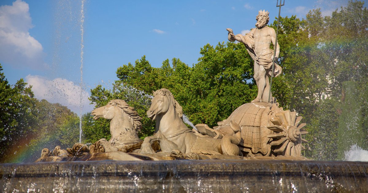 MUSEO THYSSEN, Plaza De Neptuno