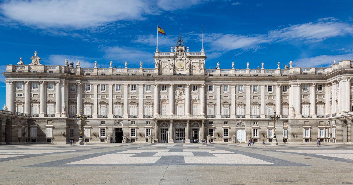 PALACIO REAL, Exterior