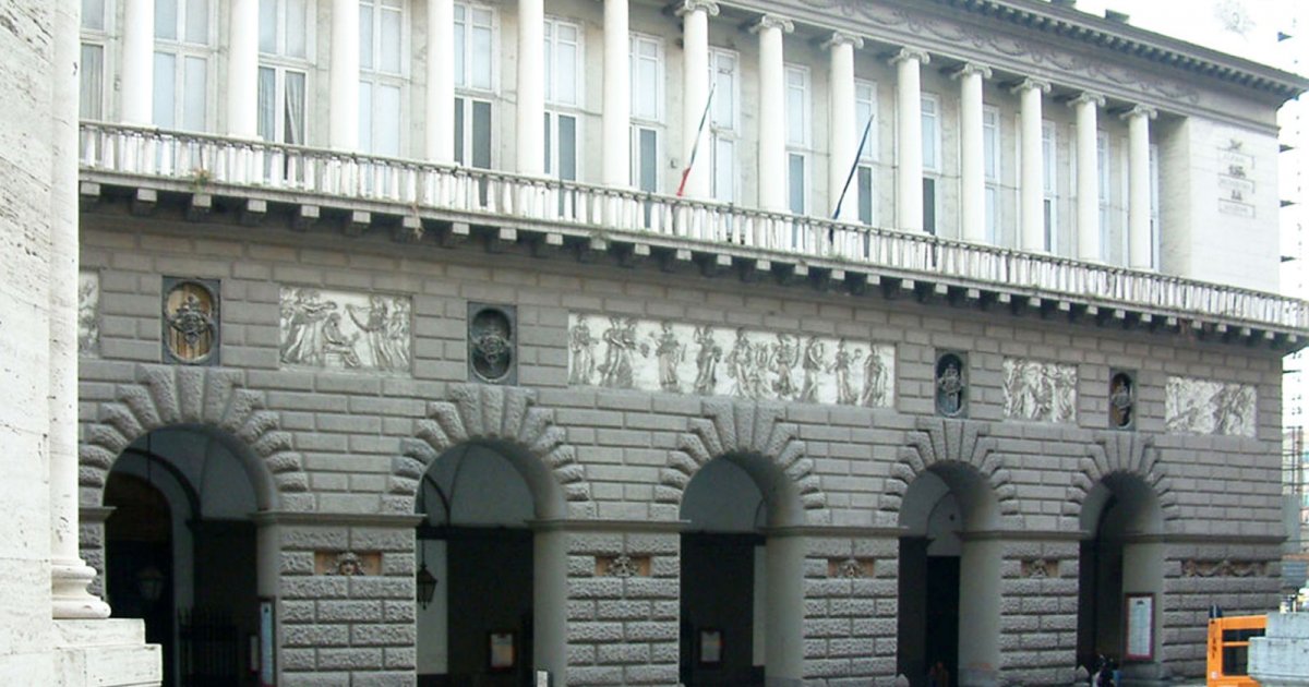 GALLERIA UMBERTO I, San Carlo Theater