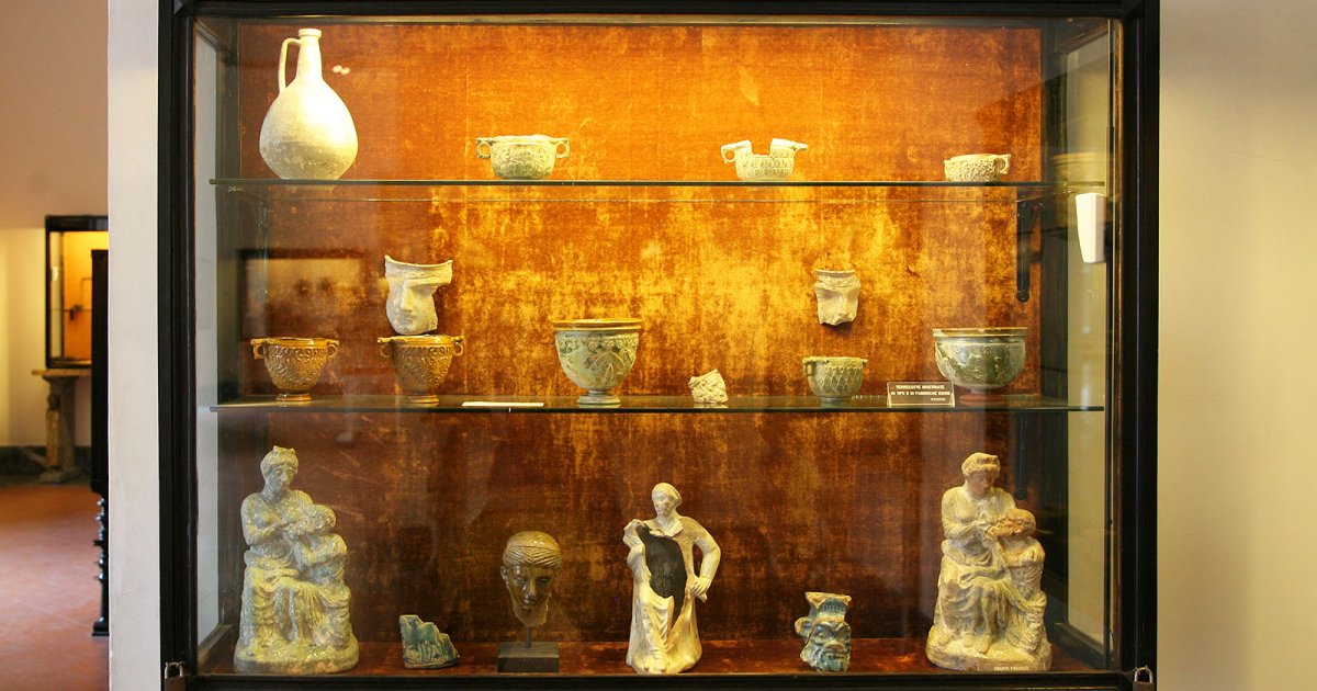 ARCHÄOLOGISCHES MUSEUM, Pompejische Gegenstände