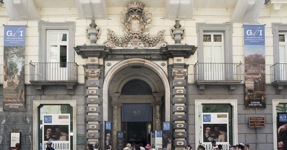 VIA TOLEDO, Palais Zevallos