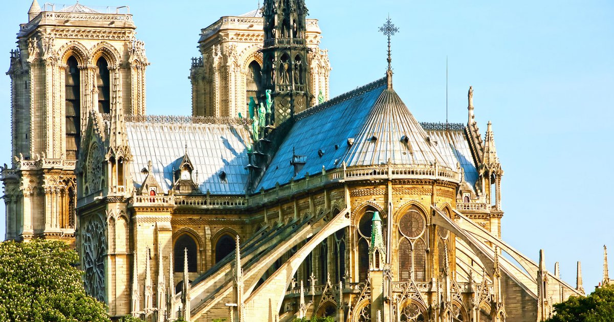 Messe nere, rubate le ostie in chiesa Il Patriarca: più grave di Notre Dame