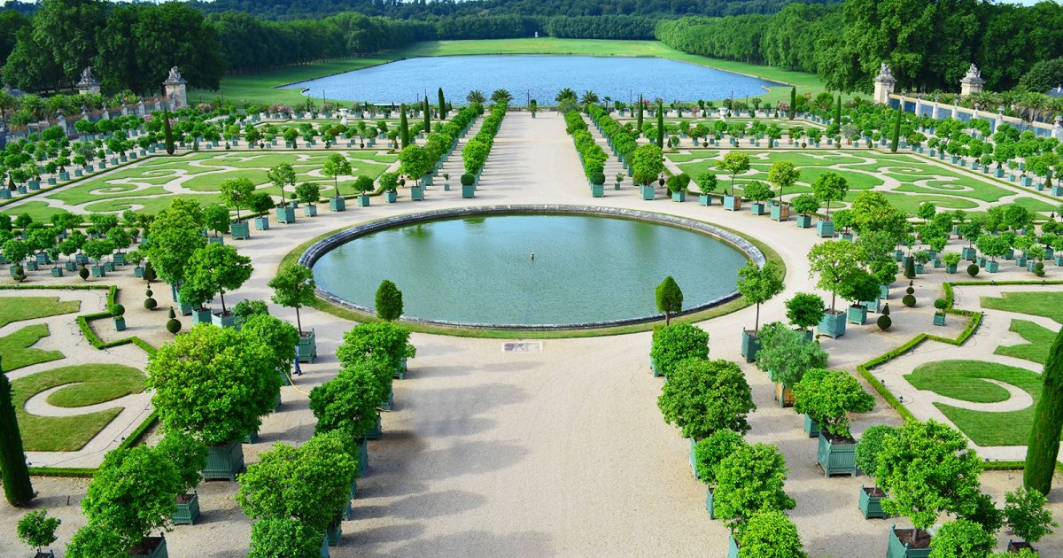 VERSAILLES, Gardens