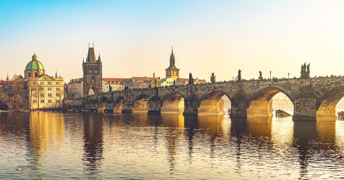 CHARLES BRIDGE , Introduction