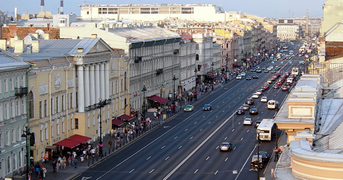 OSTROKSKY SQUARE AND MONUMENT TO EMPRESS CATHERINE THE GREAT