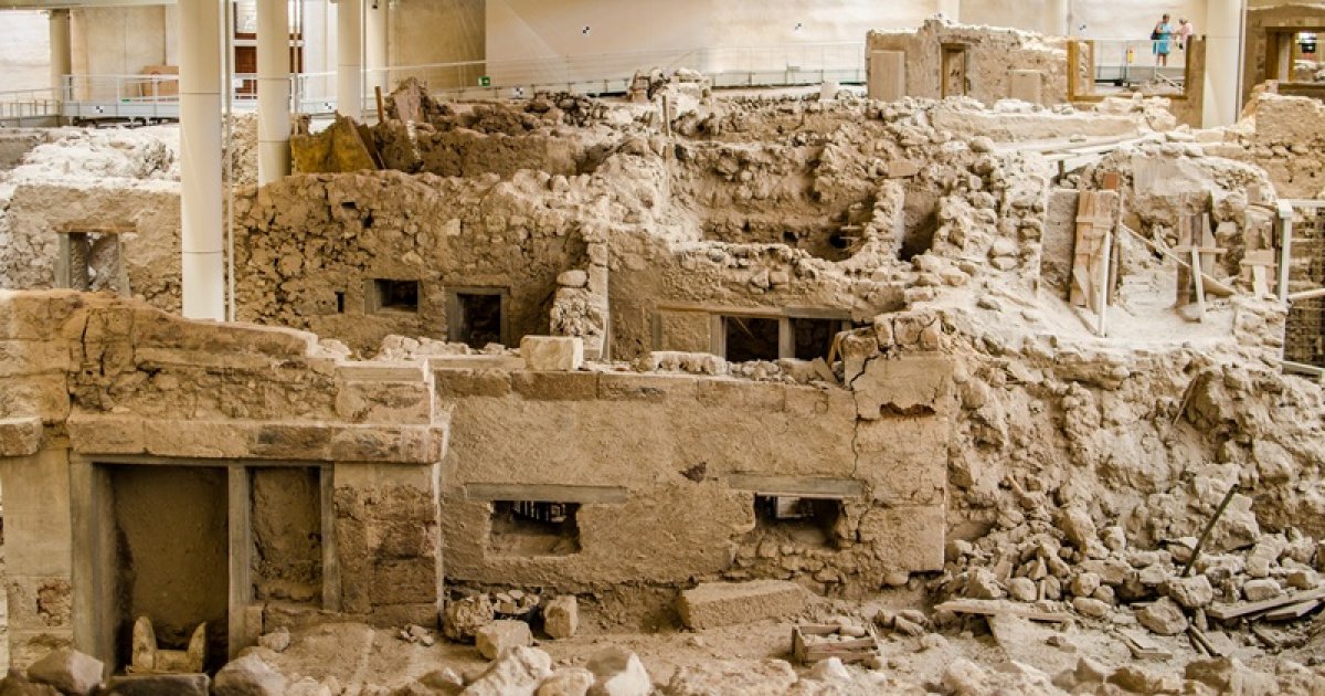 SITIO ARQUEOLÓGICO DE AKROTIRI, Presentación - Ai Voice