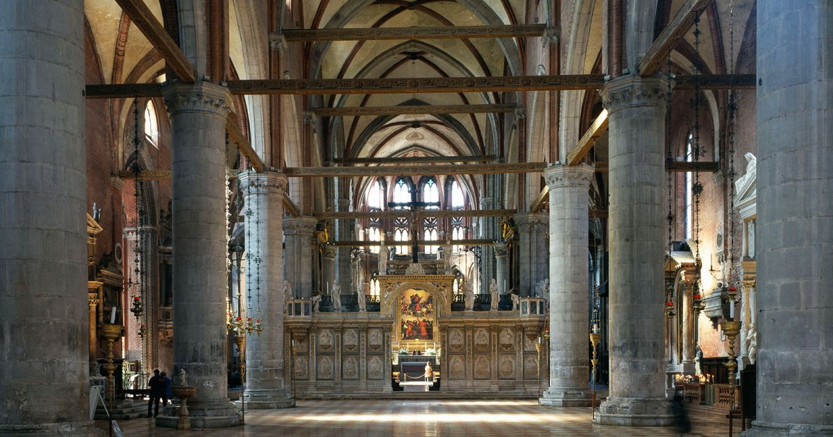 BASILICA DEI FRARI, Interno