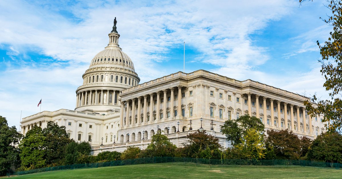 CAPITOL BUILDING AND CAPITOL HILL, Capitol Building Exterior