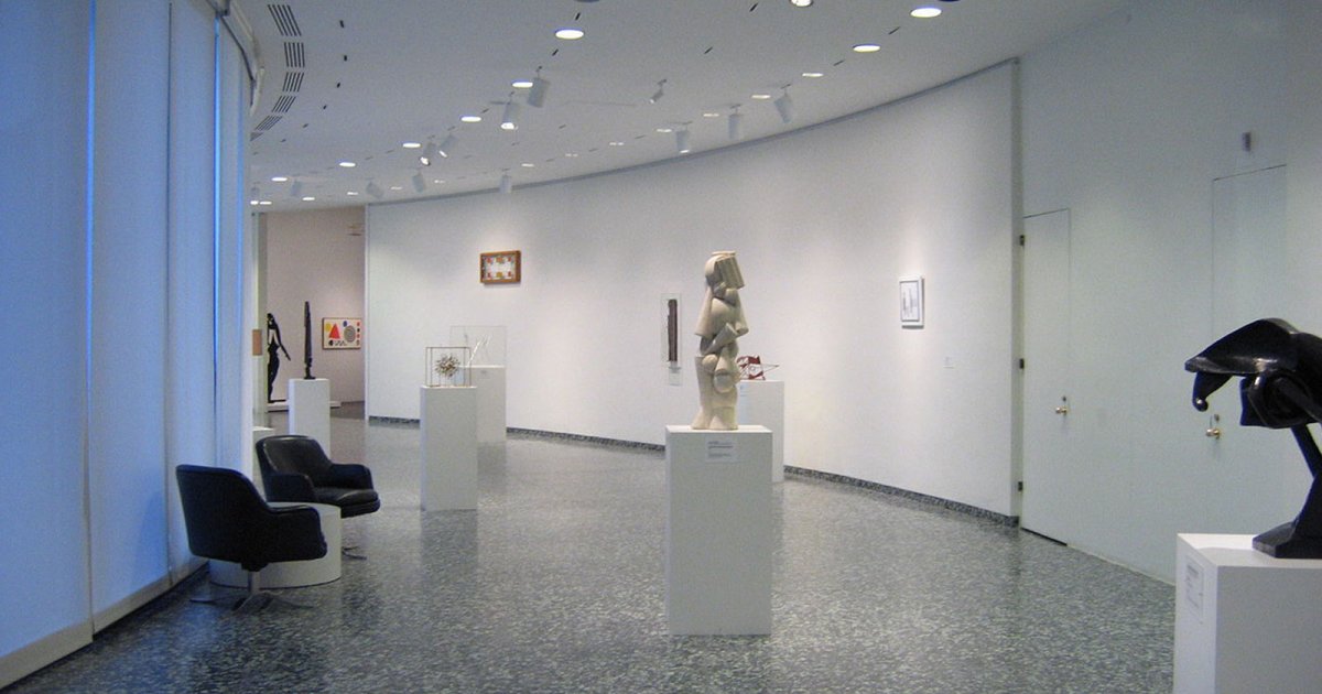 HIRSHHORN MUSEUM, Intérieur