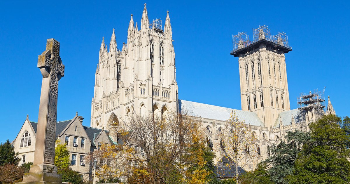 Audio guide NATIONAL CATHEDRAL - History - Tour Guide | MyWoWo